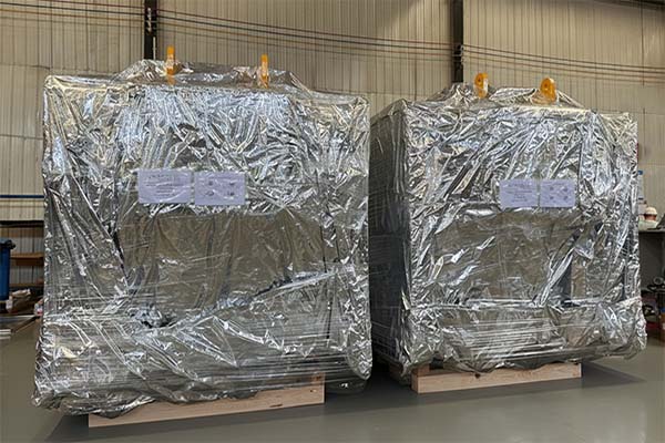 Aluminum vacuum package
